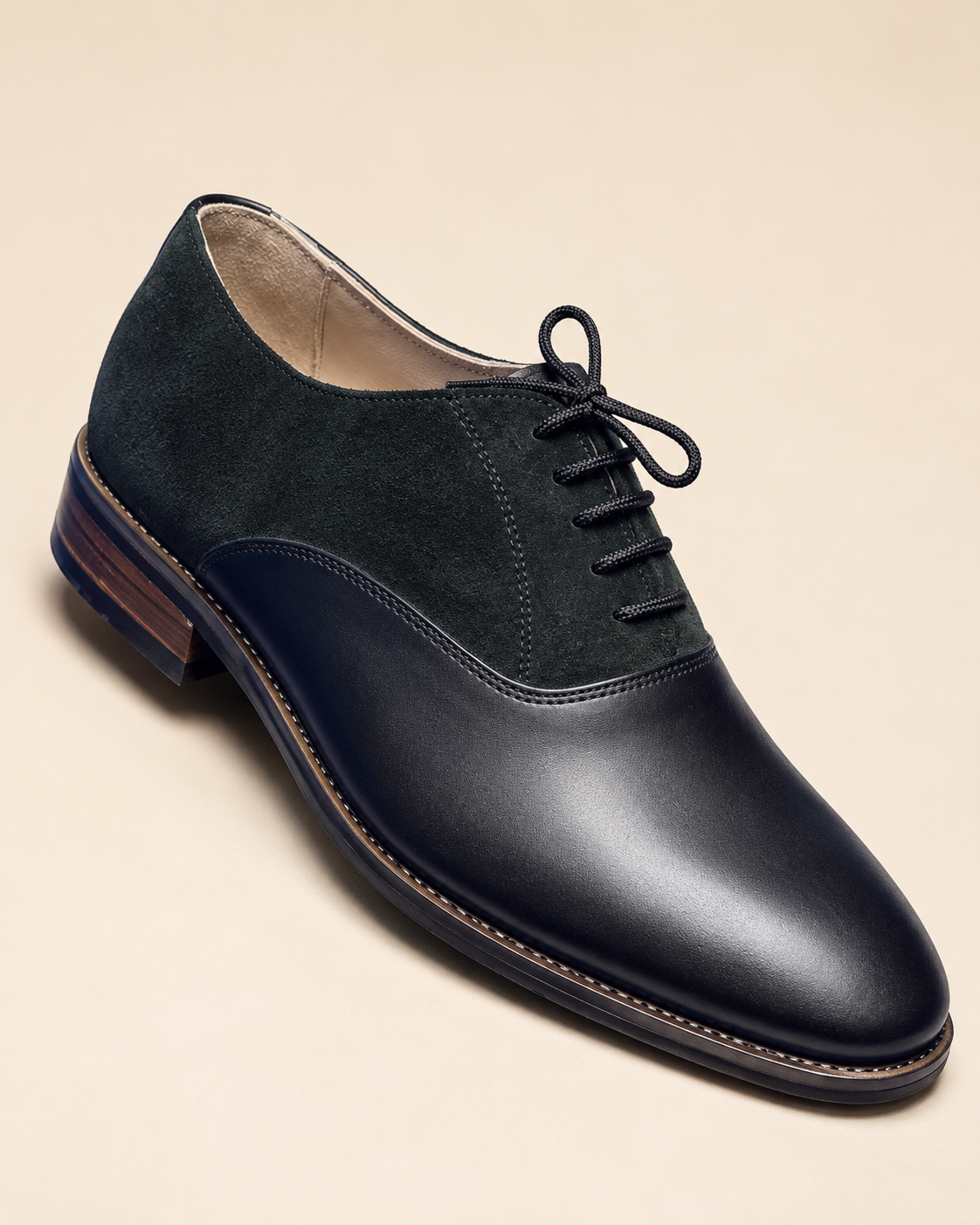 The Fahali Two-Tone Oxford — Quiet Power. Refined Contrast.