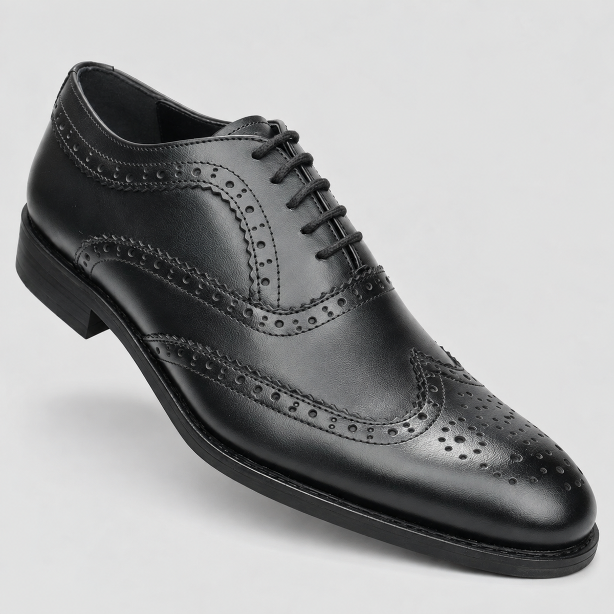 The Balozi Brogue Oxford — Refined Detail. Professional Presence.